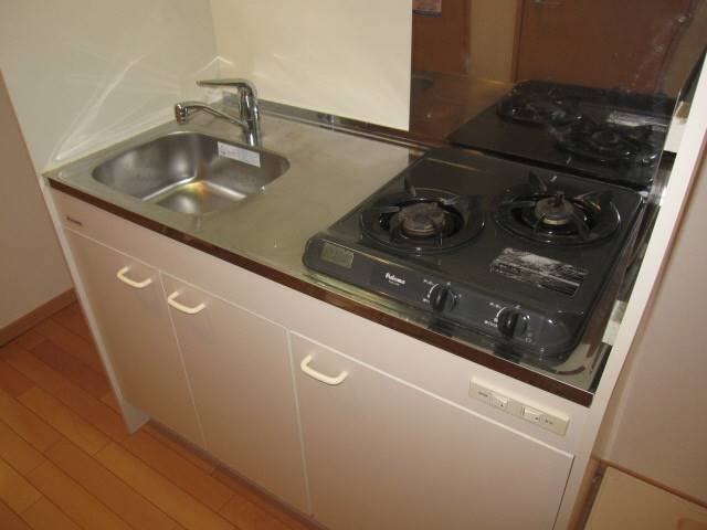 キッチン　２口ガスキッチン