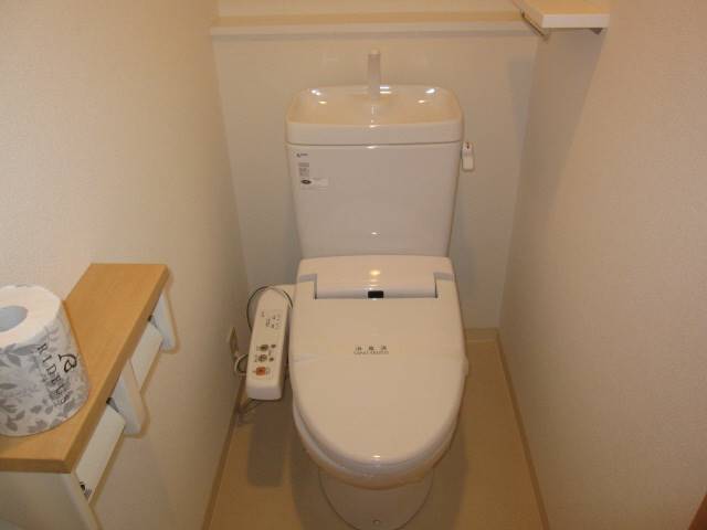 トイレ　ウォシュレット付ＷＣ