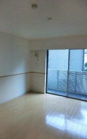 居室・リビング　明るい洋室！