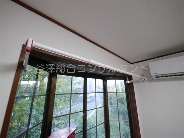 その他設備　室内物干し・エアコン