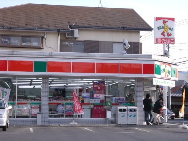 コンビニ　サンクス（コンビニ）まで710m