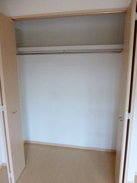 収納　★横幅のあるクローゼットです★