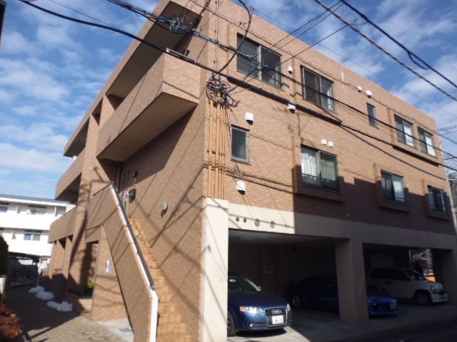 建物外観　★京王線柴崎駅徒歩５分・買い物・生活便利です★