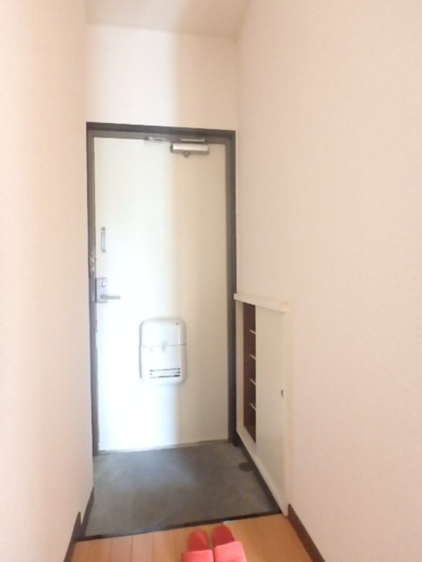 玄関　図面と現状に相違がある場合には現状を優先