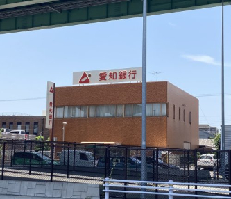 銀行　愛知銀行港支店（銀行）まで393m