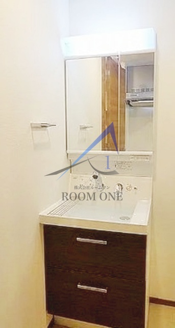 洗面設備　洗面台です。