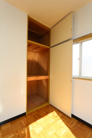 収納　参考写真（同物件別部屋）