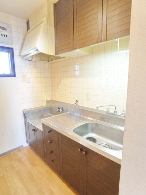 キッチン　♪調理スペースのある大きなシステムキッチンです！♪