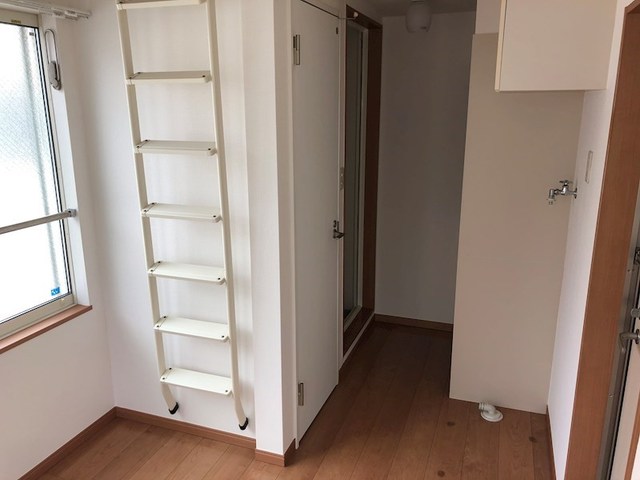 その他設備　室内洗濯機置場あり