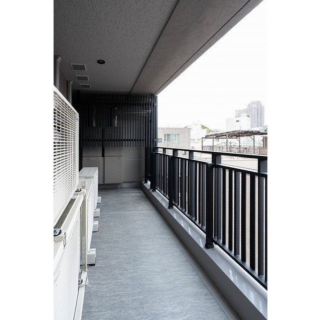 バルコニー　バルコニー
