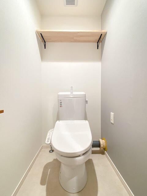 トイレ　※別部屋参考写真