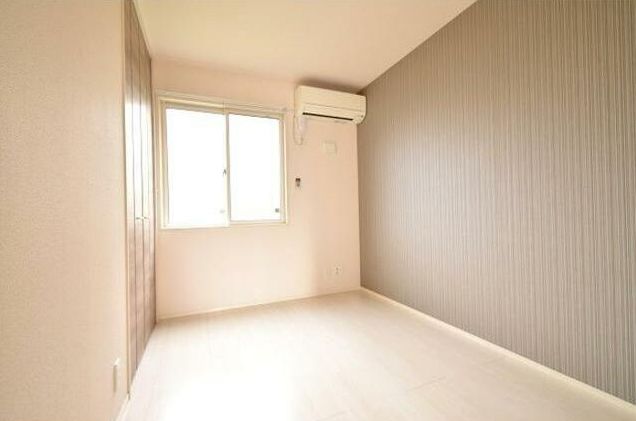 その他部屋・スペース　5帖の洋室です。