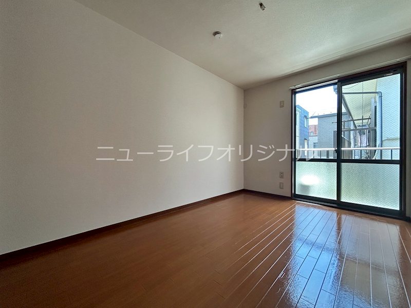 その他部屋・スペース　5.5帖の洋室です。