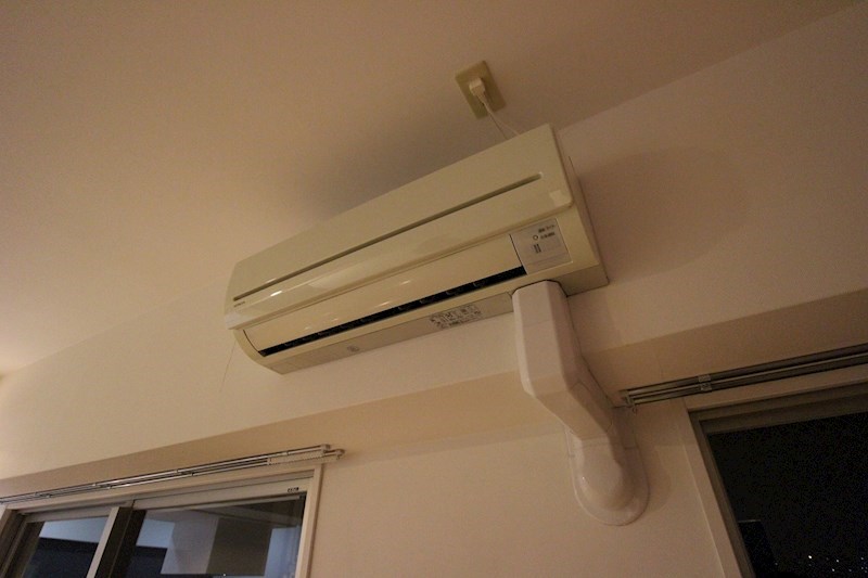 その他設備　冷暖房が備わっています。