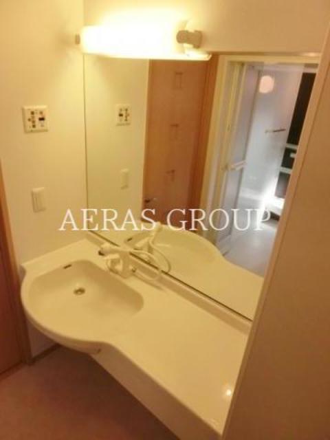 洗面設備　別部屋参考。