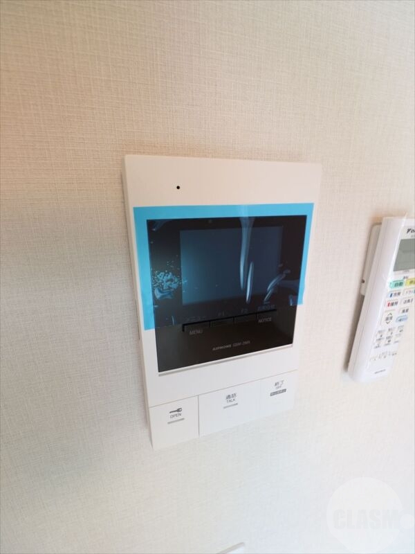 セキュリティ　モニター付インターホンで安心です