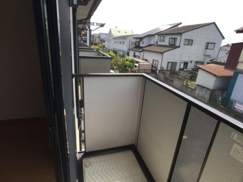 バルコニー　図面と現状に相違がある場合には現状を優先