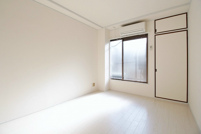 セキュリティ　洋室