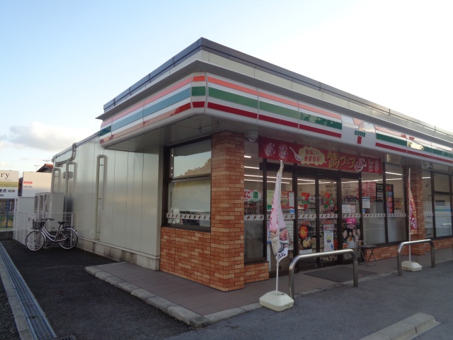 コンビニ　セブン－イレブン　彦根大堀町店（コンビニ）まで600m