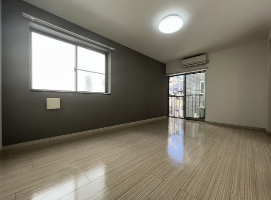 居室・リビング　明るい室内です