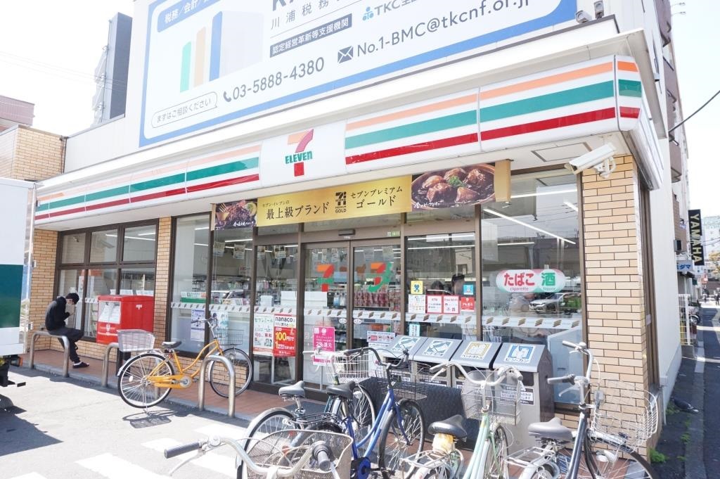 コンビニ　セブンイレブン 足立西新井栄町3丁目店（コンビニ）まで407m