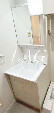 洗面設備　洗面台です。