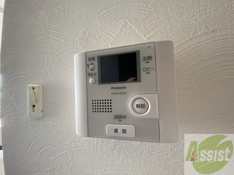 セキュリティ　インターホンで来客確認ができます。安心ですね。