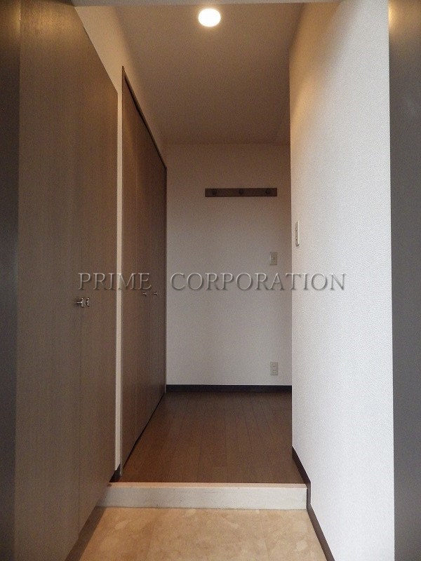 玄関　※参考写真※