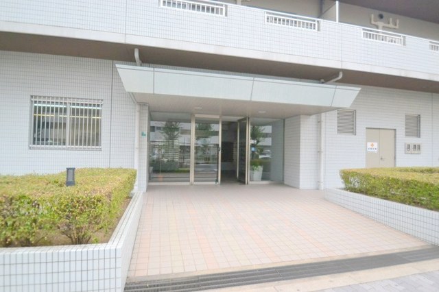 エントランス　エントランス