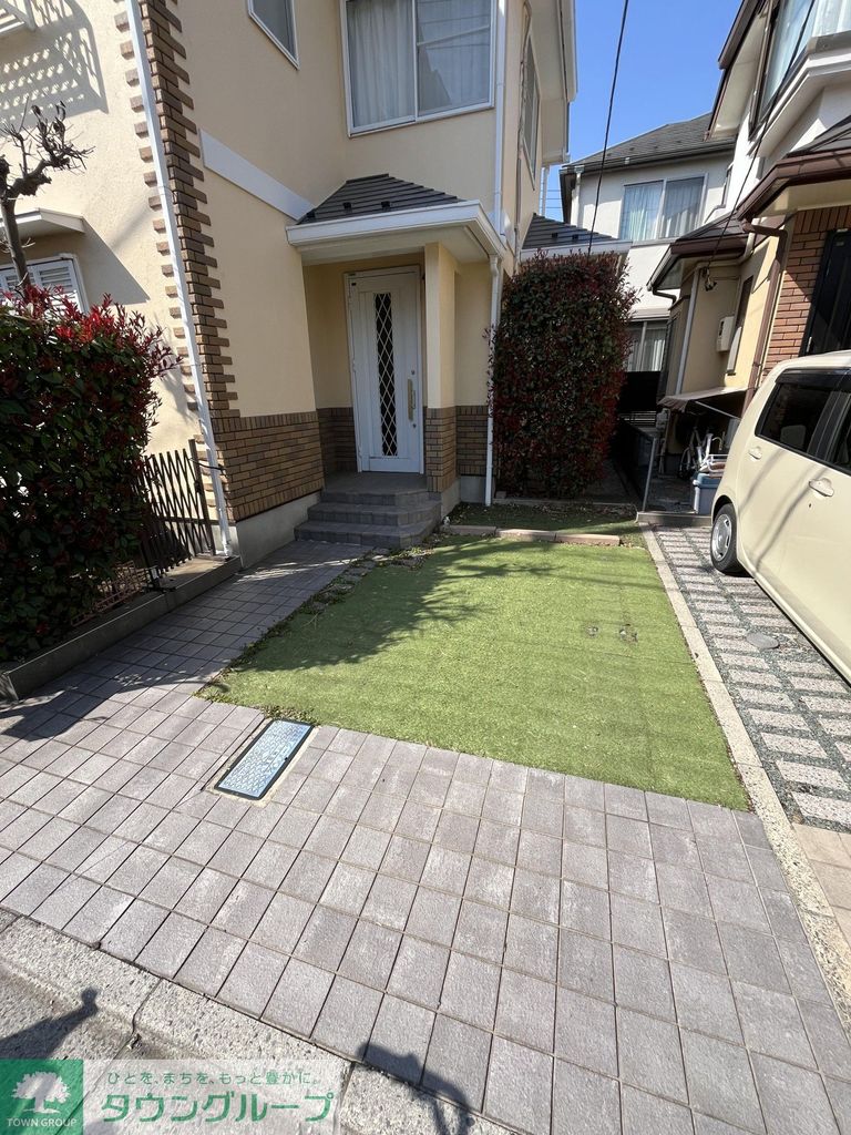 駐車場　エントランス