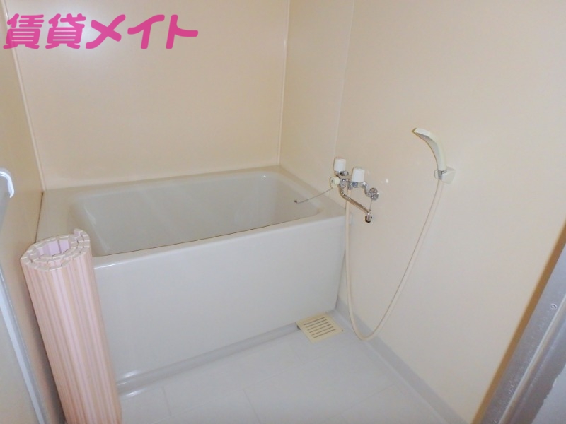 バス・シャワールーム　同物件別室写真