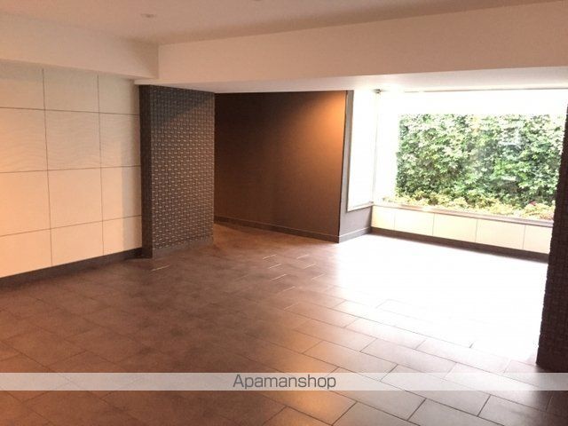 ロビー　ロビー