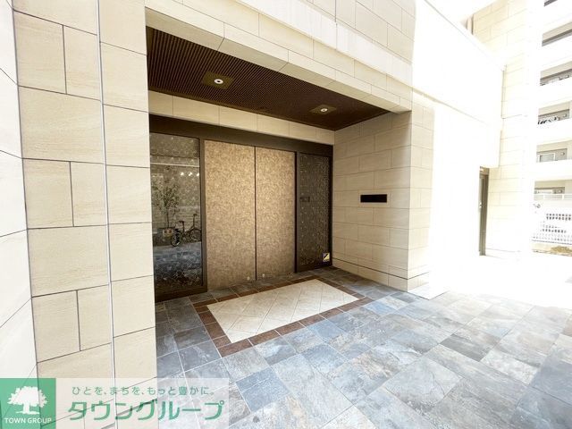 エントランス　エントランス