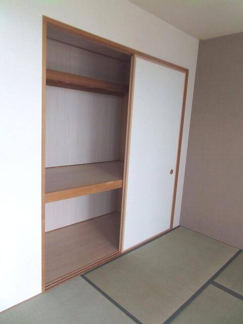 その他　フローリングです！