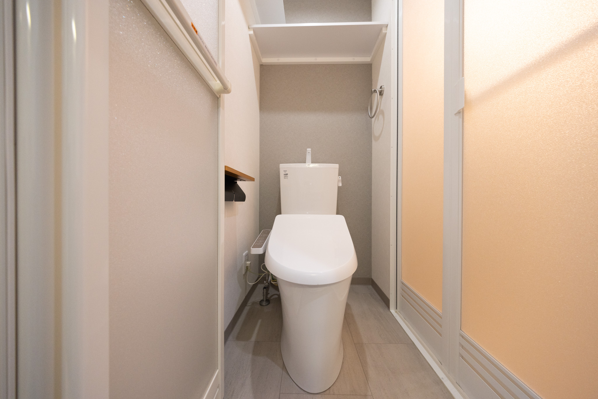 トイレ　※同一物件の別室写真になります