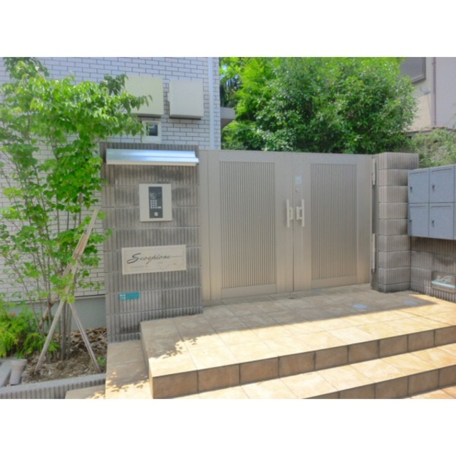 エントランス　エントランス