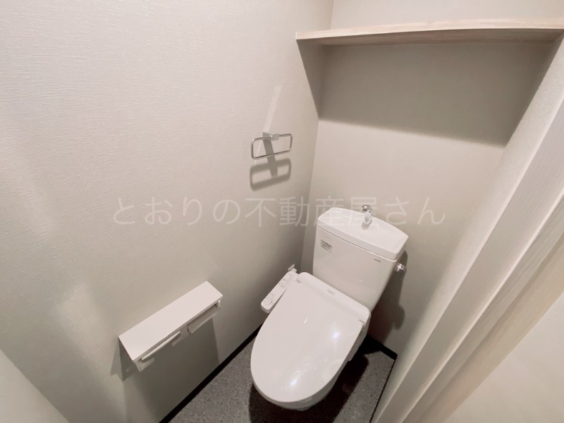 トイレ　バンベールイースト　ウォシュレット付きトイレ