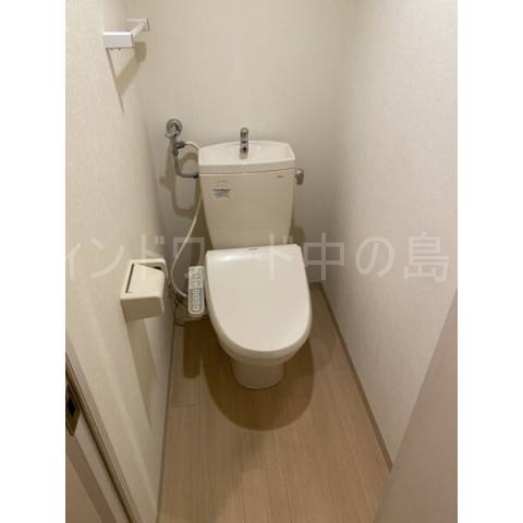 トイレ　詳細は、ウィンドワード中の島店までご相談下さい。