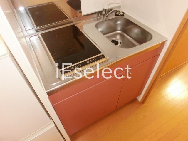 キッチン　２口コンロ付きのキッチンです。