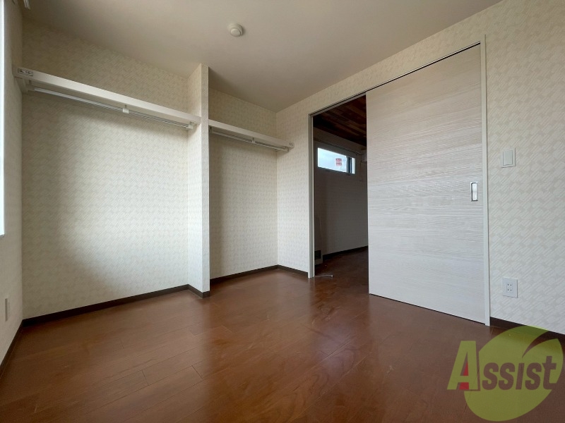 その他部屋・スペース　寝室です。部屋をどう使うかはあなた次第です！