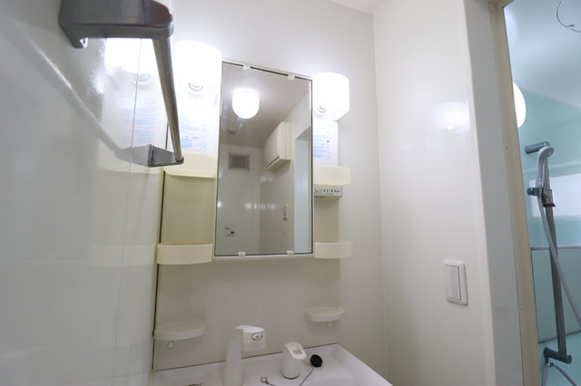 洗面設備　洗髪洗面化粧台