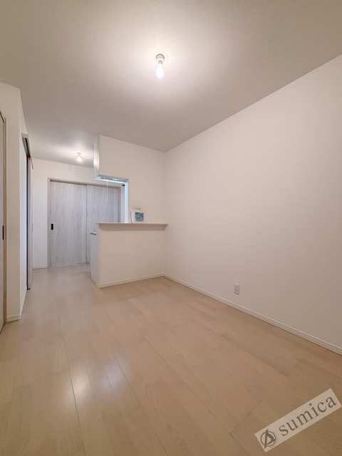 居室・リビング　使い勝手のいいリビングですね♪♪