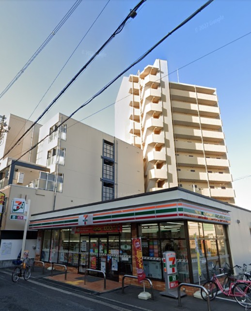 コンビニ　セブンイレブン近鉄長瀬駅北店（コンビニ）まで372m