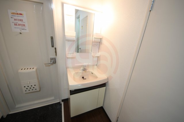 洗面設備　忙しい朝には欠かせない洗面所です