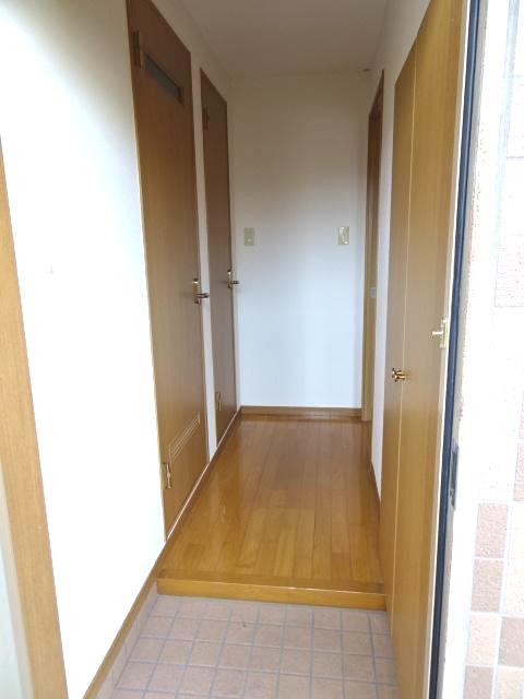 玄関　（イメージ）