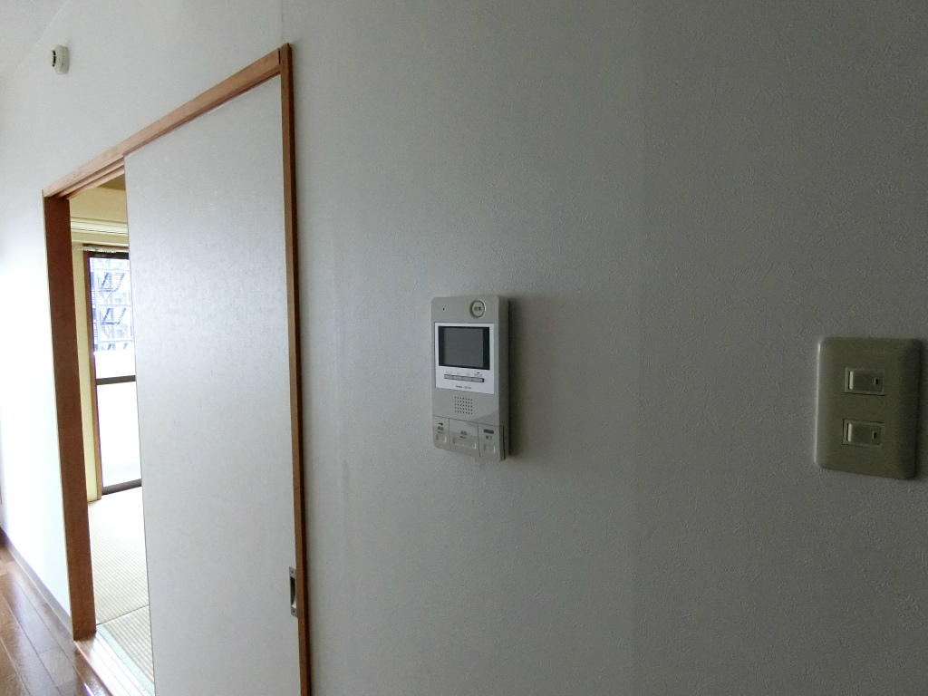 セキュリティ　安心のＴＶモニターフォン付き。