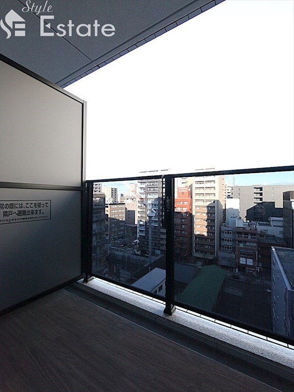 バルコニー　バルコニー