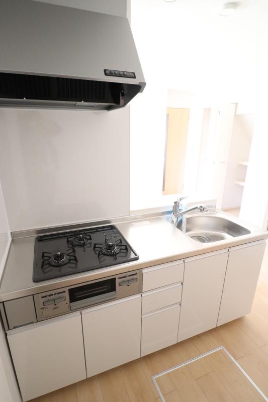 キッチン　コンロ付きのキッチン