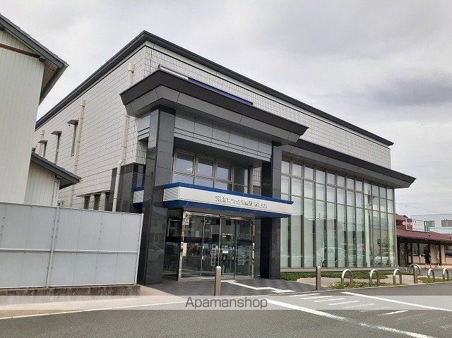 銀行　浜松いわた信用金庫本郷支店（銀行）まで400m