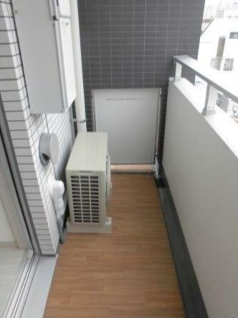 バルコニー　バルコニーあります